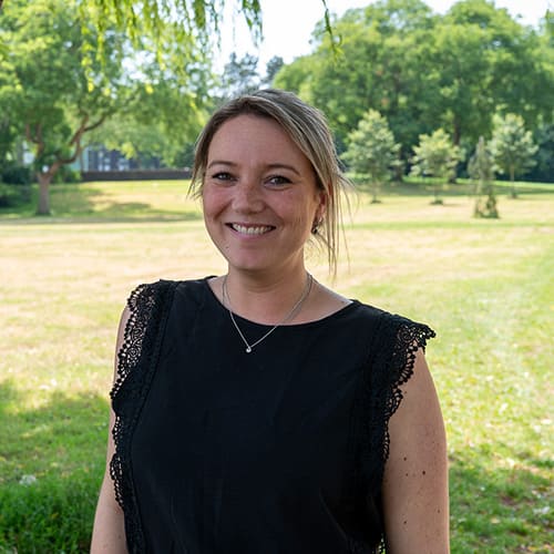 Selena van Meel - vestigingsmanager